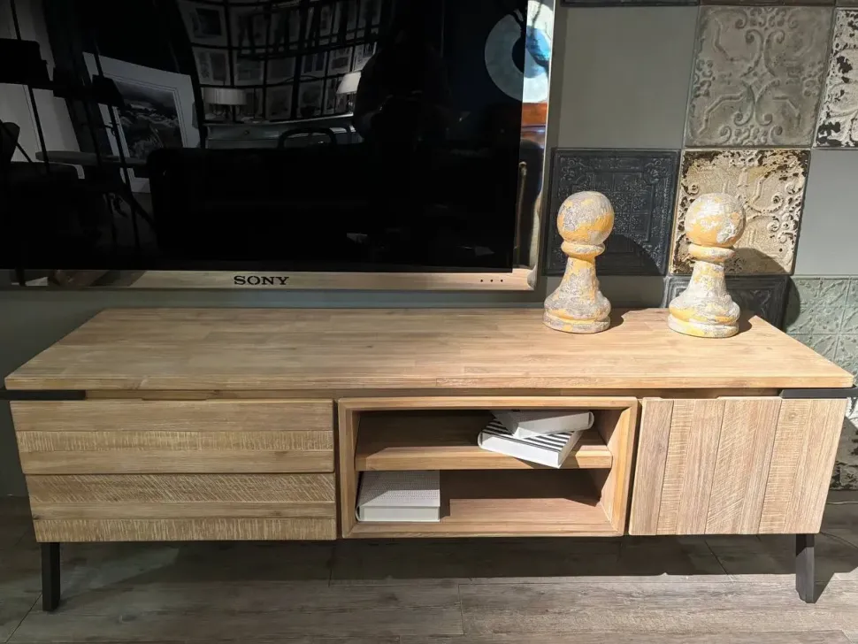 Madia modello Thinh di Collezione esclusiva a PREZZI OUTLET