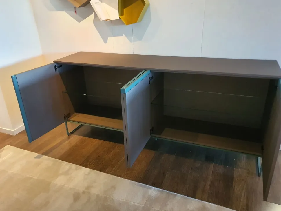 Madia Regolo in stile moderno di Tomasella in Offerta Outlet