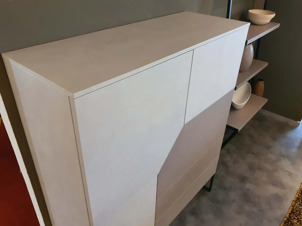 Madia Remix di Tomasella in stile design in offerta