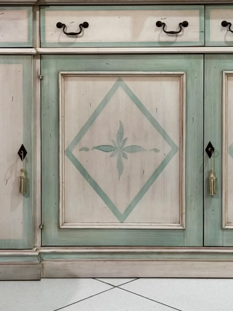 Madia Sacrestia di Bamax in stile classico scontata -60%