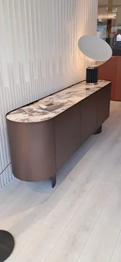 Madia Savoy in stile design di Cattelan italia in Offerta Outlet