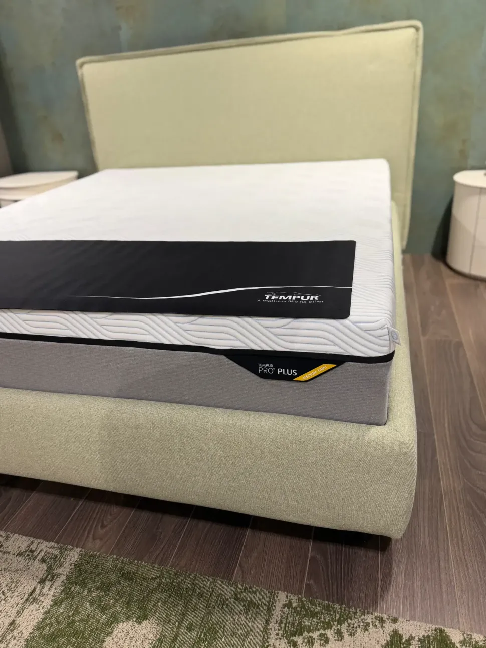 Materasso Medium firm pro plus memory Tempur