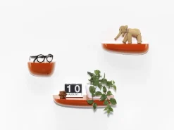 Mensola modello Corniches in stile design di  a prezzi outlet