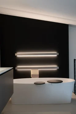 Mensola modello Puro in stile moderna di Milldue a prezzi outlet