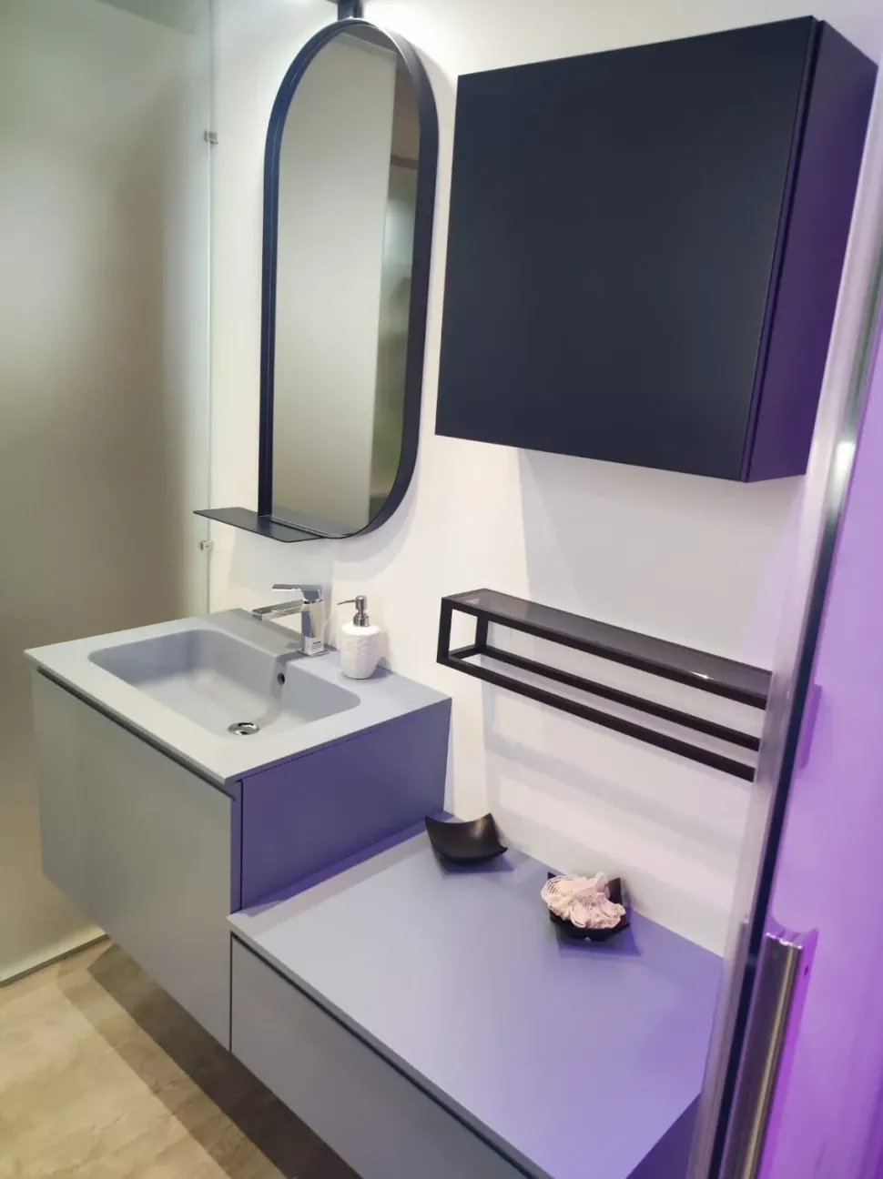 Mobile arredo bagno Sospeso Compab Bagno modello f4-b-go compab in offerta