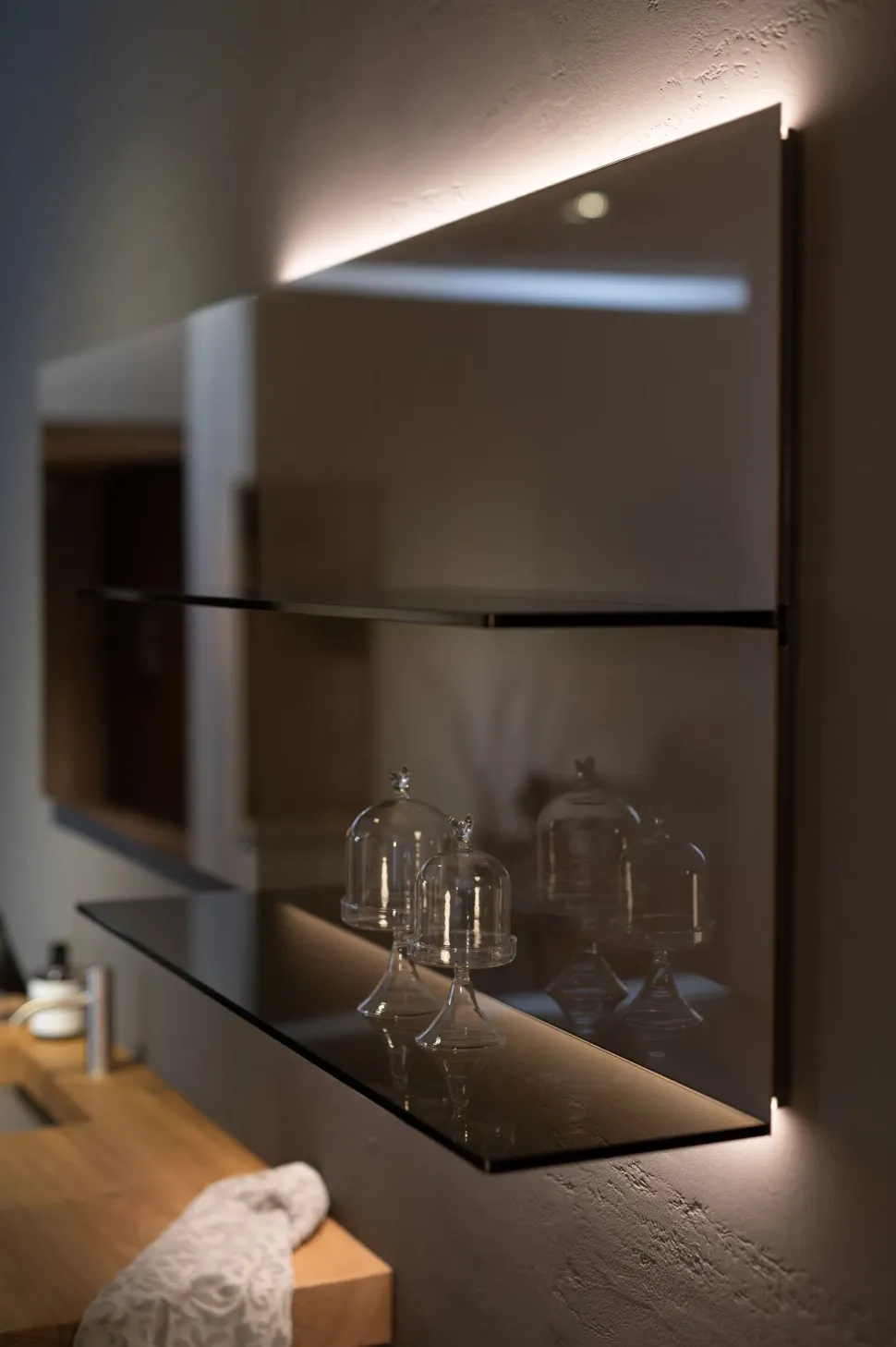 Mobile arredo bagno Sospeso Lago Depth in svendita