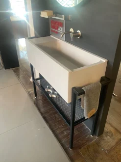 Mobile bagno A terra Elledue lavabo in calcestruzzo con struttura free-standing 105x35x86h cm Moab 80 con forte sconto