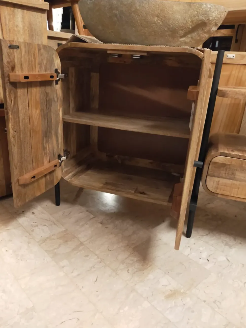 Mobile bagno Credenza east Outlet etnico SCONTATO a PREZZI OUTLET