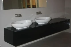Mobile bagno in laccato lucido modello Bk2 di Rifra a prezzo scontato