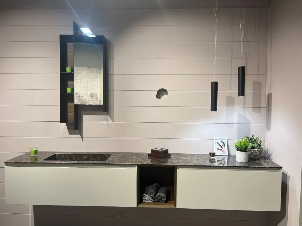 Mobile bagno moderno Bagno di Baxar in OFFERTA OUTLET - 35%