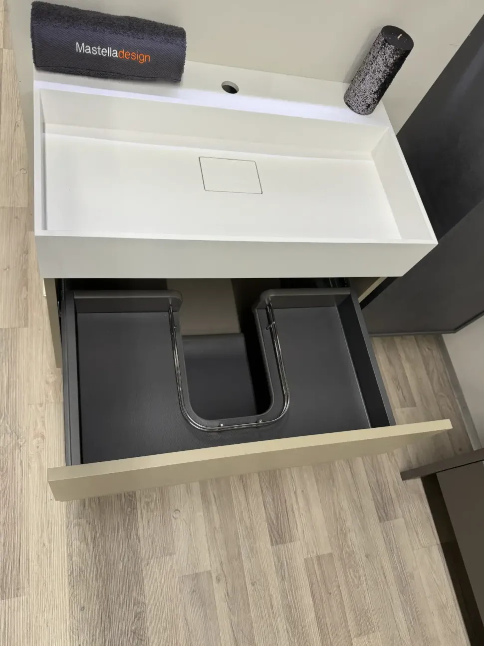 Mobile bagno Sospeso Byte next 02 Mastella a prezzo ribassato