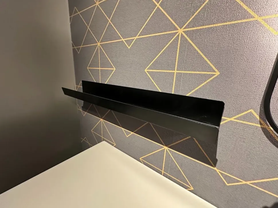 Mobile bagno Sospeso M3 Baxar in offerta