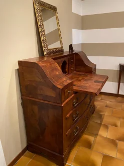 Mobile di Antiquariato in stile barocco con un ribasso imperdibile