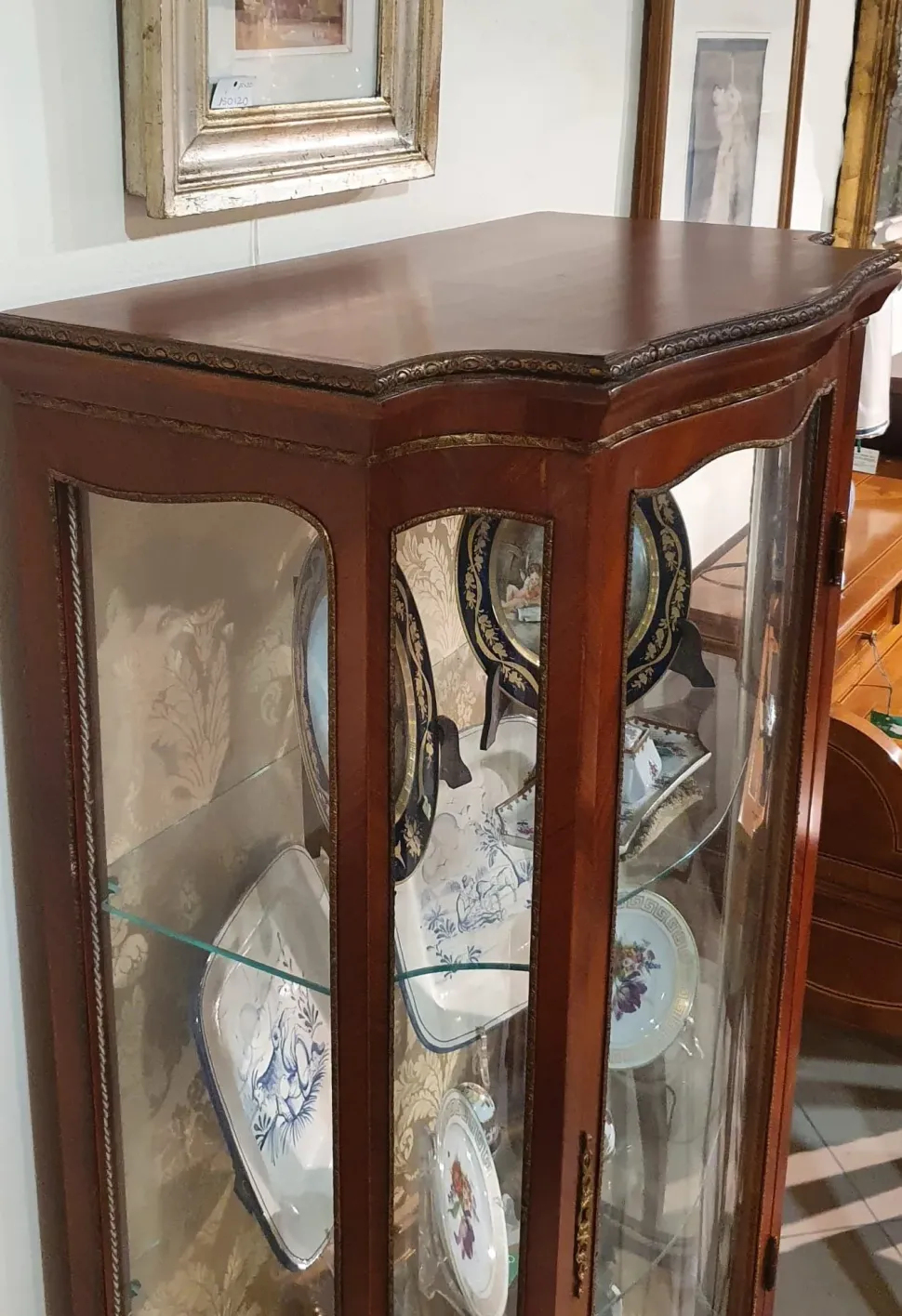 Mobile di Antiquariato in stile luigi xv con uno sconto del 31%