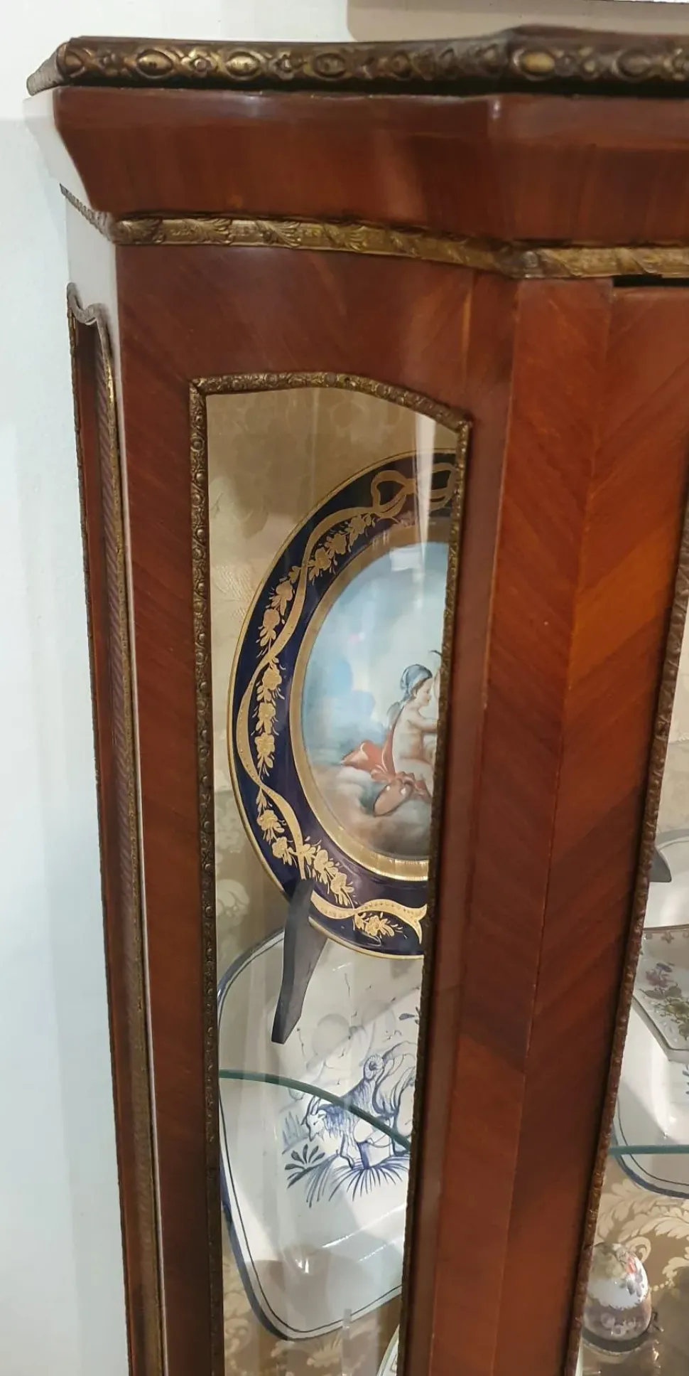 Mobile di Antiquariato in stile luigi xv con uno sconto del 31%