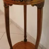 Mobile di Antiquariato in stile neoclassico Colonna in radica a prezzo scontato