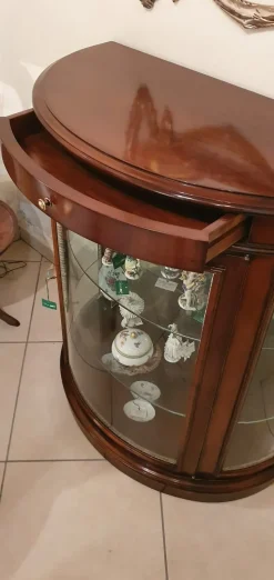 Mobile di Antiquariato in stile neoclassico Vetrinetta bassa in Offerta Outlet