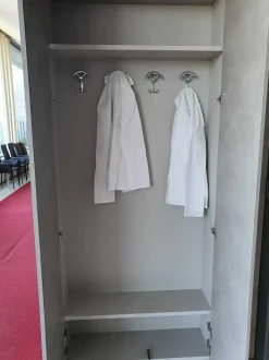 Mobile ingresso A terra modello Essential di Adok