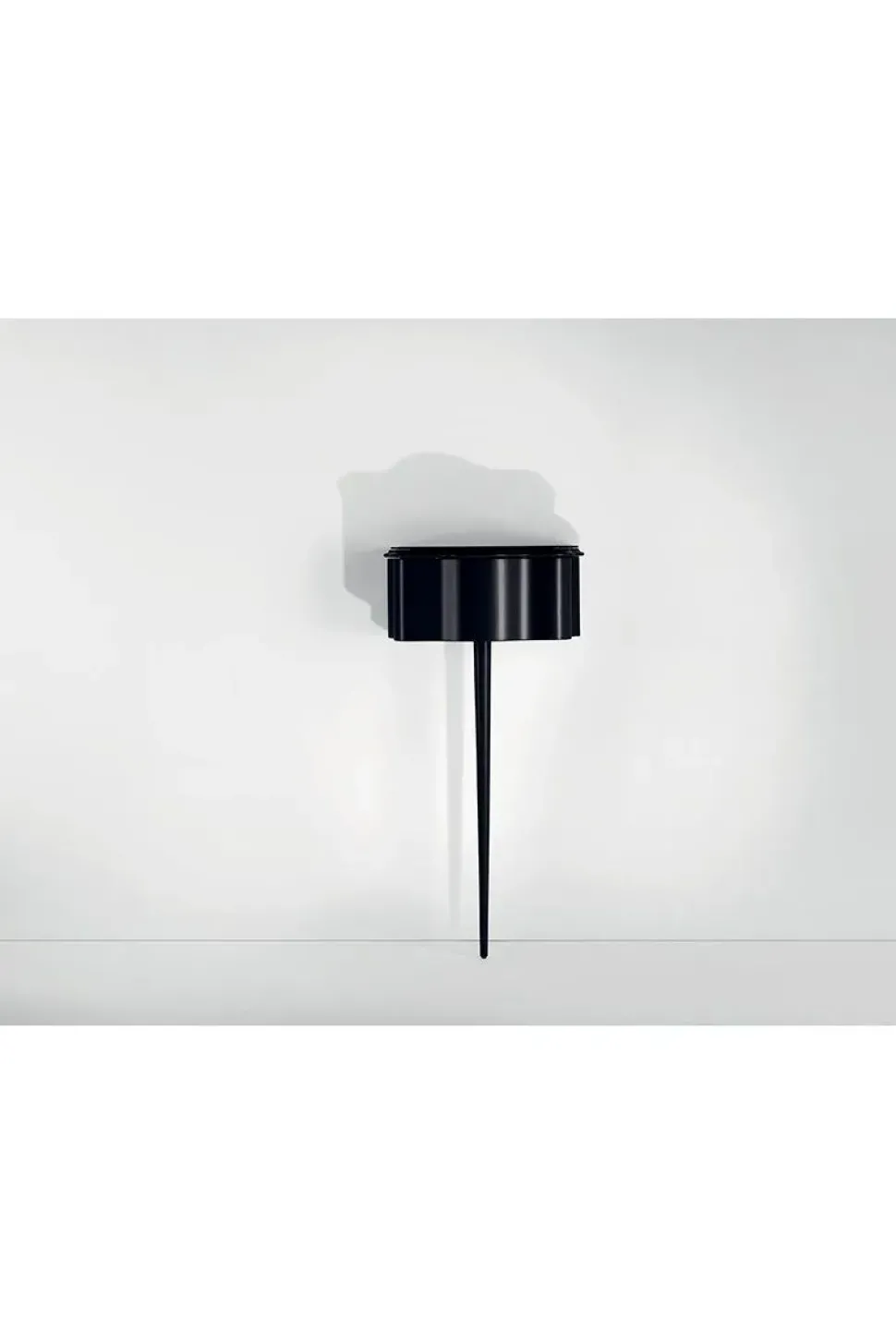 Mobile ingresso modello Carlino cm design di Zanotta a prezzo scontato