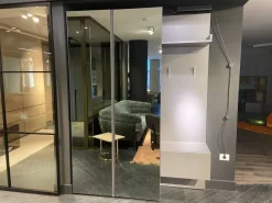 Mobile ingresso moderno A terra Entratina di Alf da fre scontato