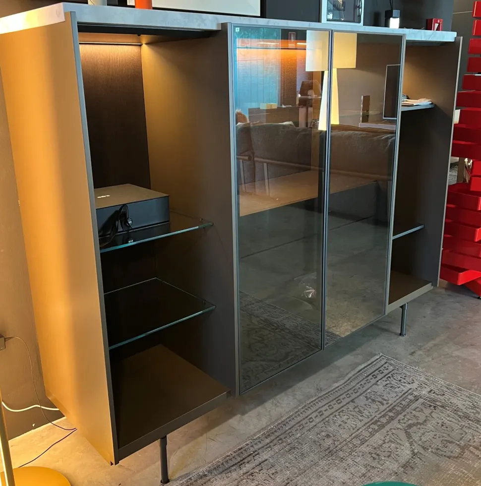 Mobile ingresso Senza maniglia modello moderno Logos di Molteni & c in offerta