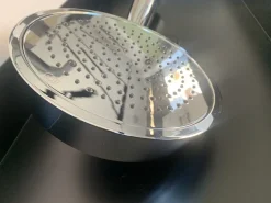 Mobile per il bagno Gessi Cono soffione anticalcare a parete, orientabile, finitura cromo 45151 031 completo di braccio doccia a prezzi outlet