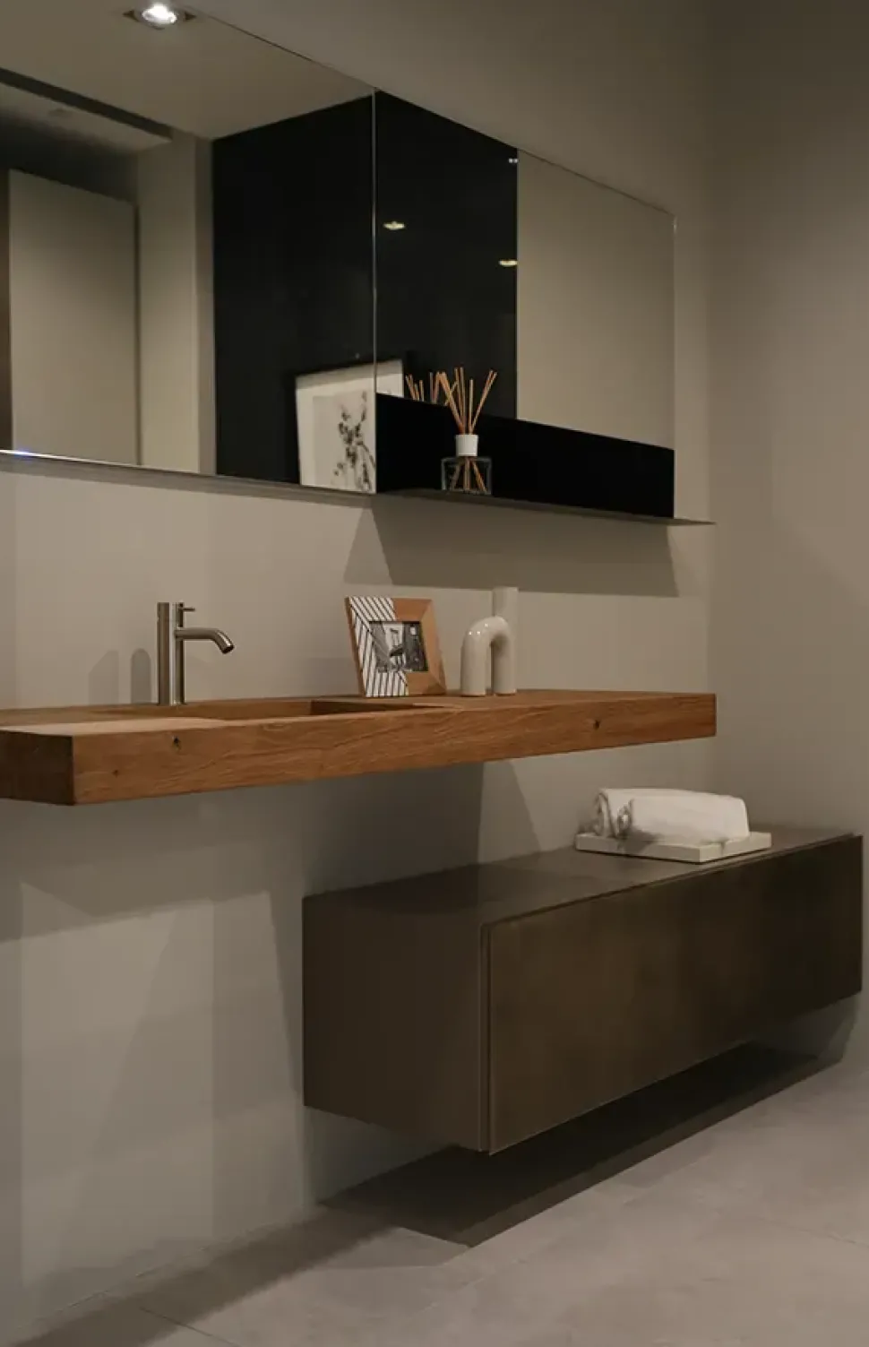 Mobile per il bagno Lago Depth a prezzi outlet