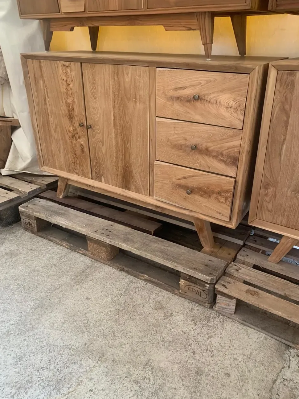 Mobile per la sala da bagno Outlet etnico Mobile bagno vintage in teak a prezzo Outlet