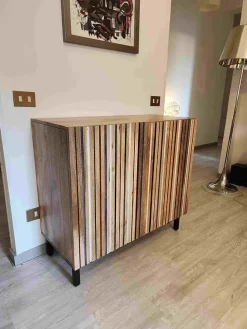 Mobile soggiorno modello Madia credenza line 2a di Outlet etnico a prezzo scontato