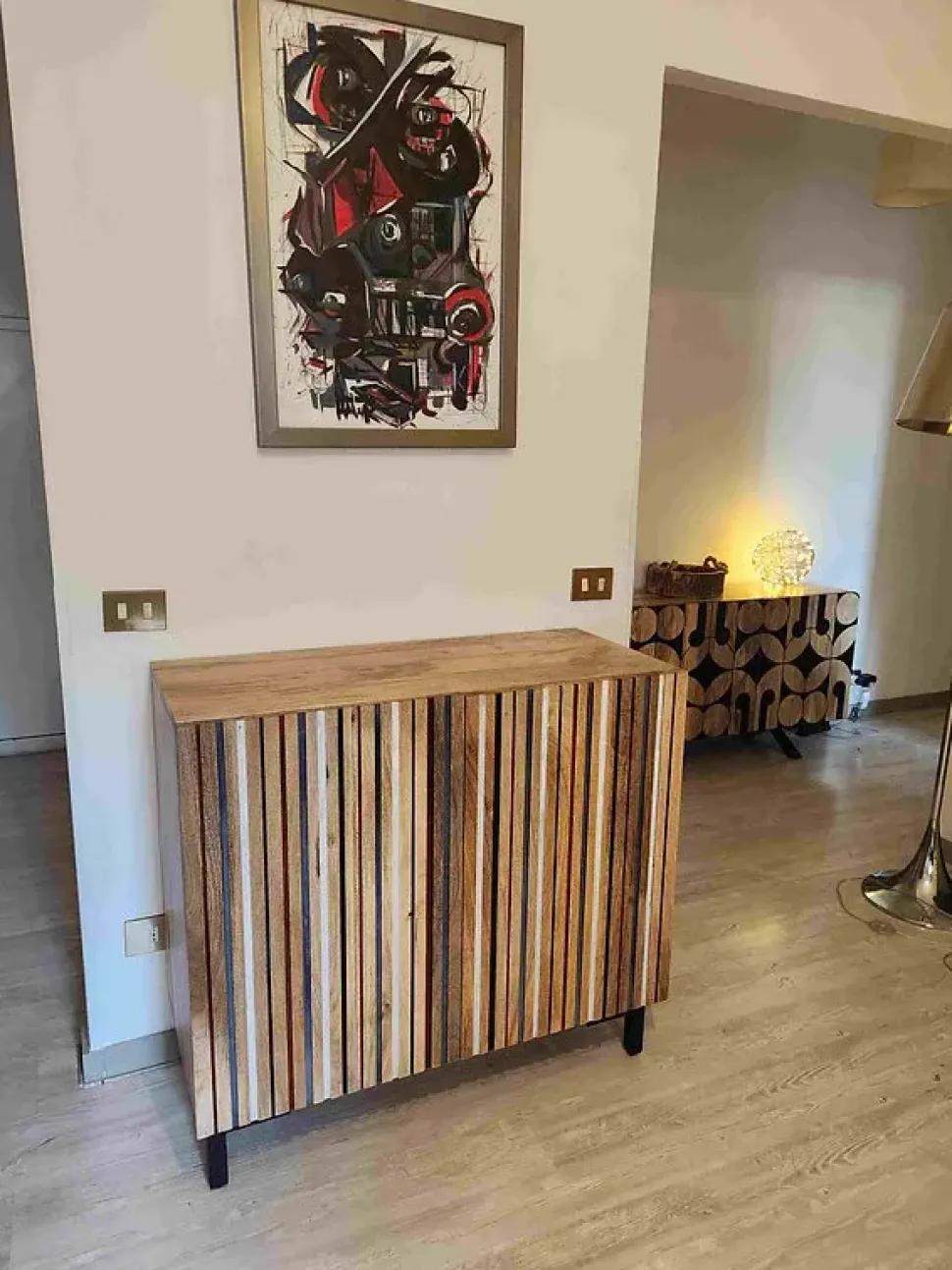 Mobile soggiorno modello Madia credenza line 2a di Outlet etnico a prezzo scontato