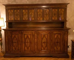 Mobile soggiorno modello Mobile sacrestia  noce massello  di Collezione esclusiva a PREZZI OUTLET