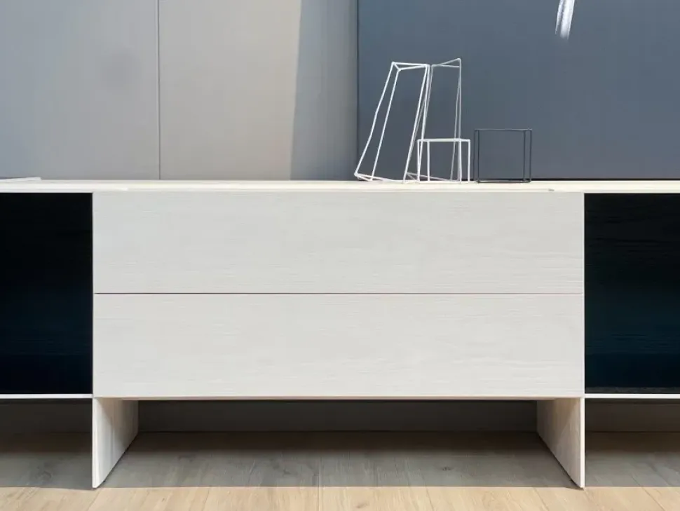 Mobile soggiorno modello Tetrami di B&b italia a PREZZI OUTLET