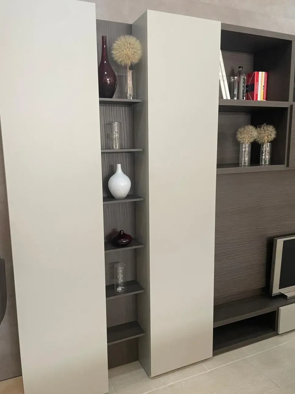 Mobile soggiorno modello Parete attrezzata homy santalucia di Santalucia scontato -41%