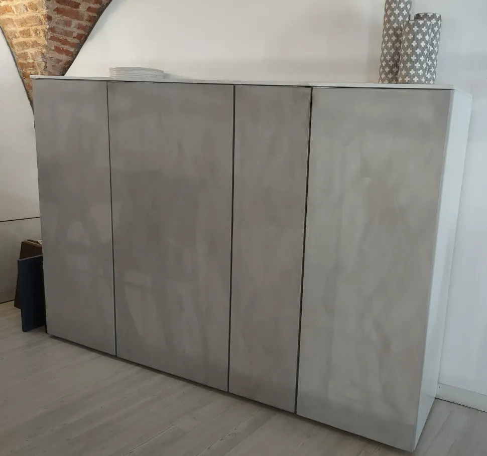 Mobile soggiorno modello Box di Trabattoni a prezzo Outlet