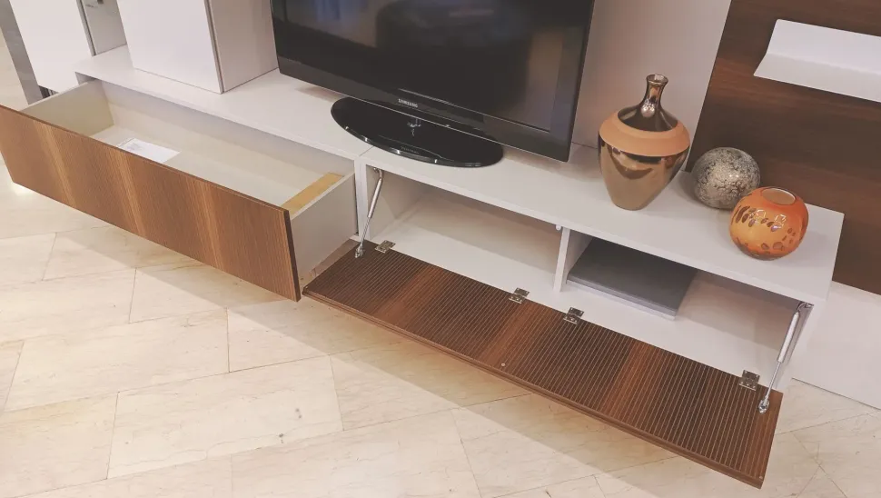 Mobile soggiorno modello Skyline di Astor mobili a PREZZI OUTLET