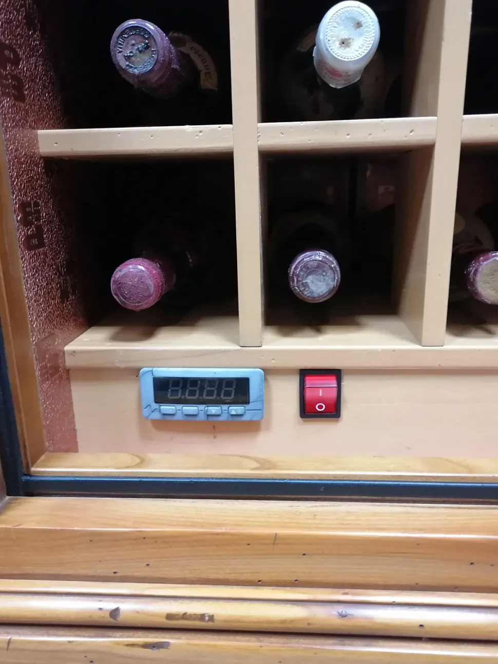 Mobile soggiorno modello Sommelier di Faber mobili in Offerta Outlet