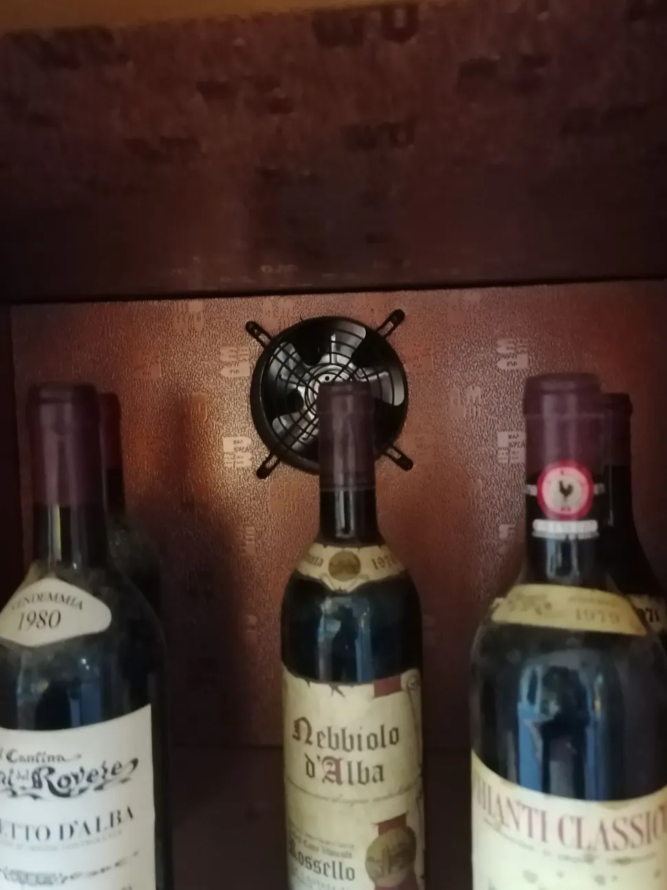 Mobile soggiorno modello Sommelier di Faber mobili in Offerta Outlet