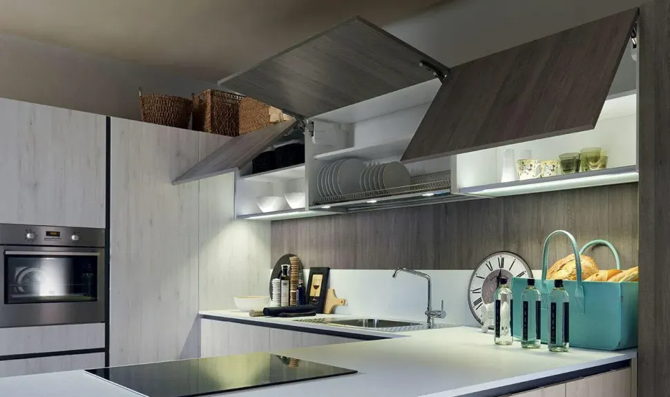 OFFERTA cucina mod VINTAGE di CUCINE STORE CON PENISOLA (250X430cm)