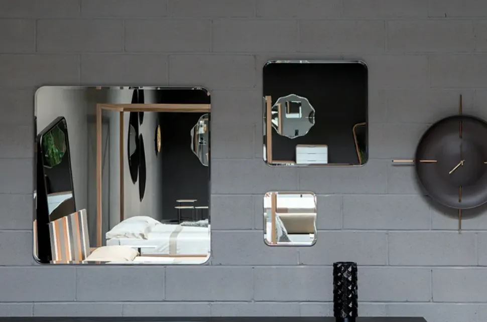 Offerta Outlet: Specchiera Glamour in stile moderno! Acquista ora!