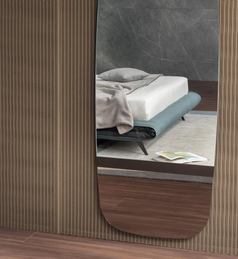 Offerta Outlet: Specchio Lake 72 di Bonaldo, design unico!