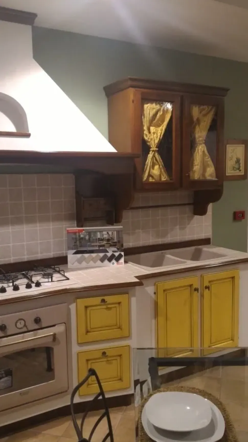 OFFERTA SCONTO 57% CUCINA VITTORINA IN MASSELLO E FINTA MURATURA