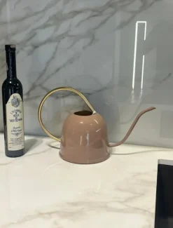 Oggettistica design Annaffiatoio rosa di Artigianale a prezzo ribassato