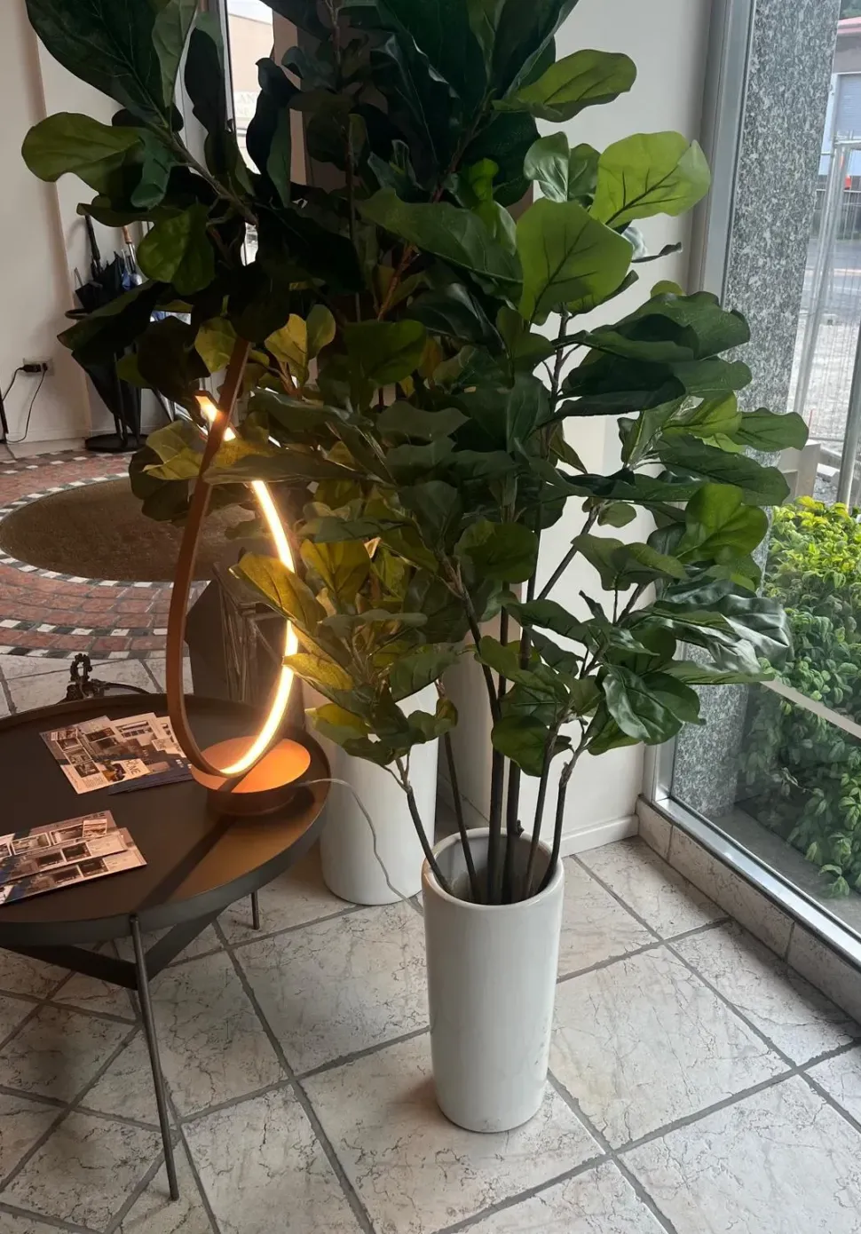 Oggettistica design modello Ficus lyrata piccola pianta finta di Artigianale in offerta