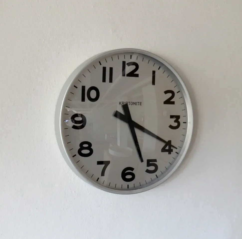 Oggettistica design Orologi da parete kriptonite di Kriptonite a prezzo scontato