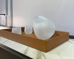 Oggettistica modello Askos - kypelon di Poltrona frau a prezzo scontato