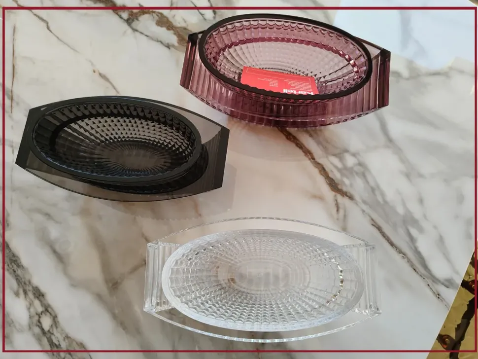 Oggettistica moderna U shine di Kartell a prezzo ribassato