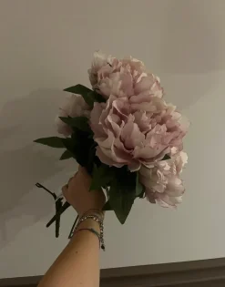 Oggettistica Peonia fiore finto di Artigianale in offerta