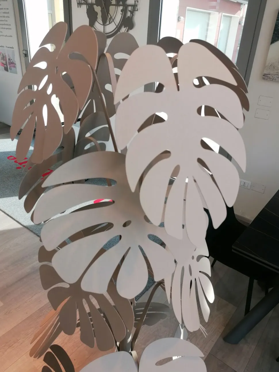 Oggettistica Pianta monstera grande beige Artigianale a prezzo scontato