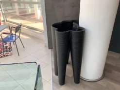 Oggettistica The vases Serralunga in Offerta Outlet