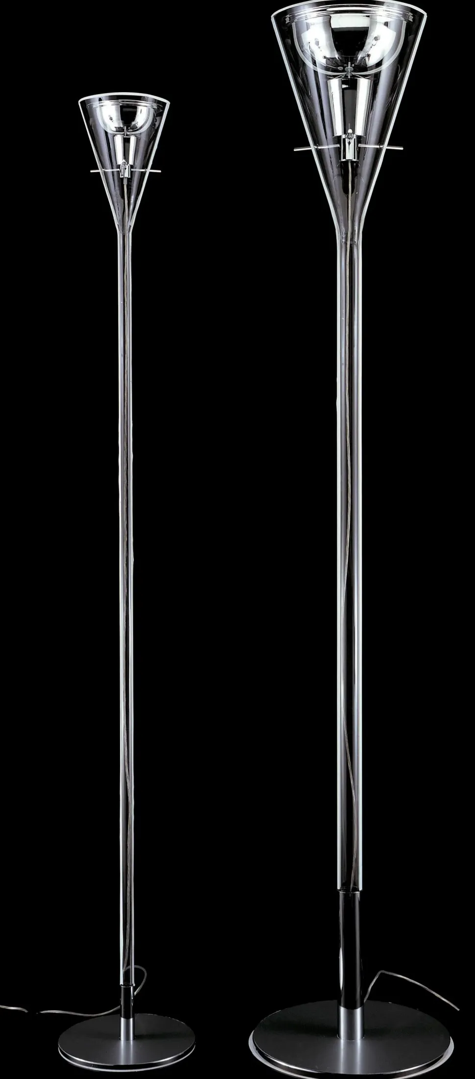 Outlet: Lampada da terra Flûte Fontana Arte a prezzo scontato!